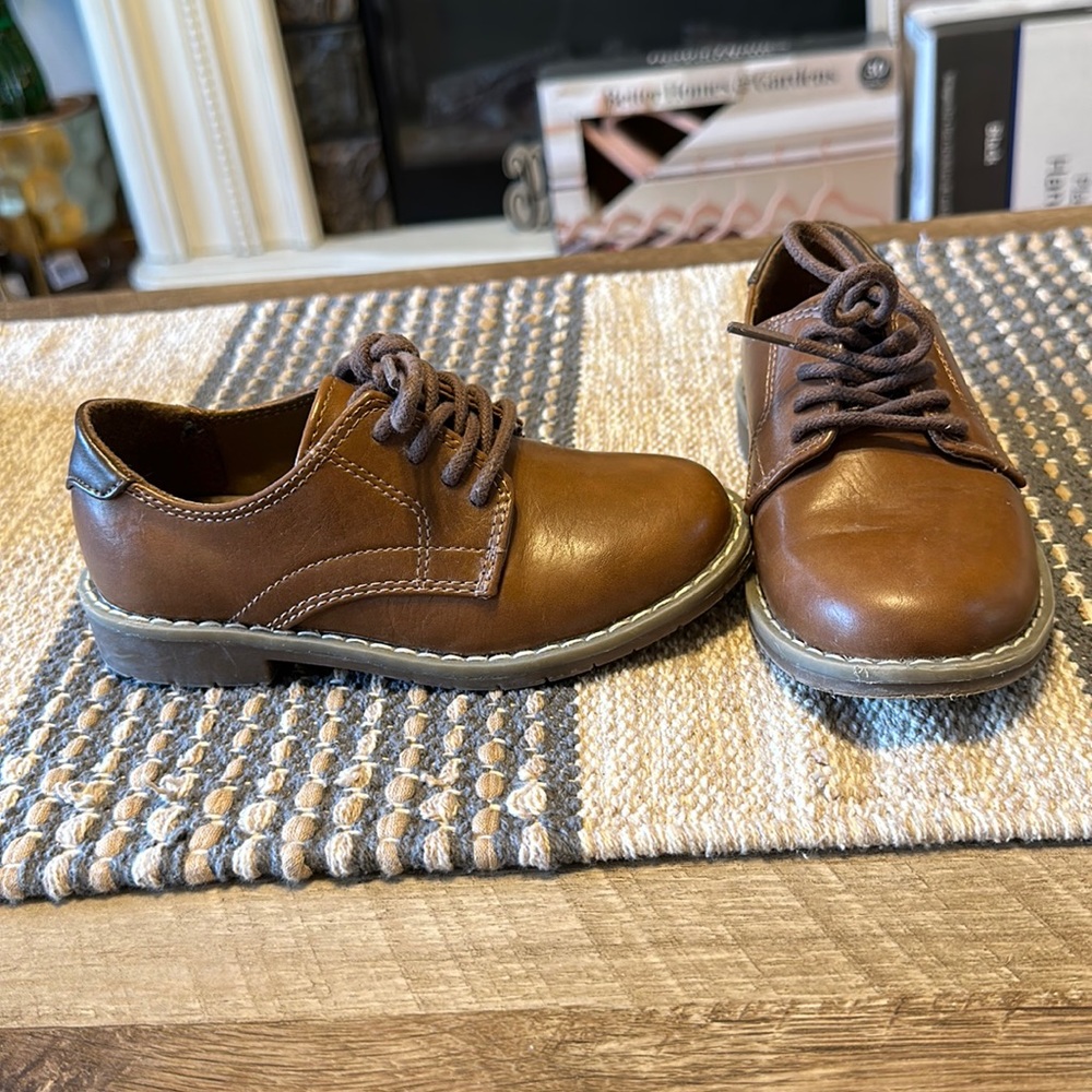 Boys dress shoes